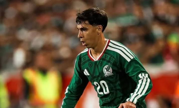 Mateo Chávez con la Selección Mexicana
